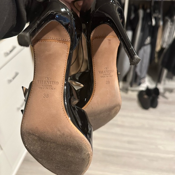 AUTHENTIC- Black strap VALENTINOS - Picture 5 of 5